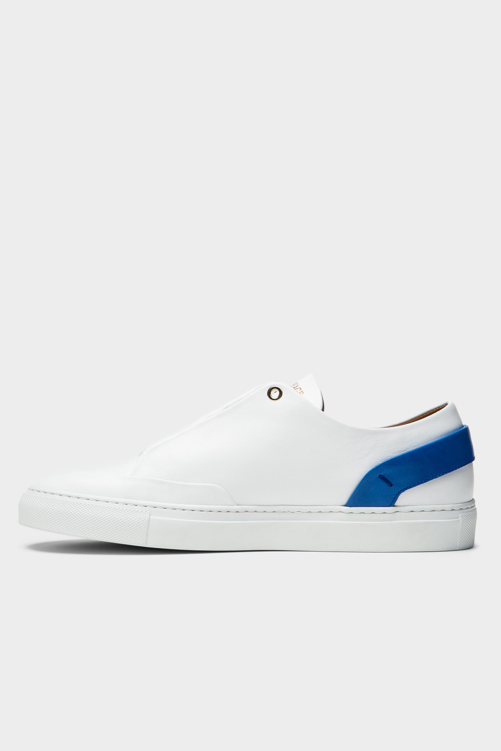 Avedon - White Leather Blue Leather