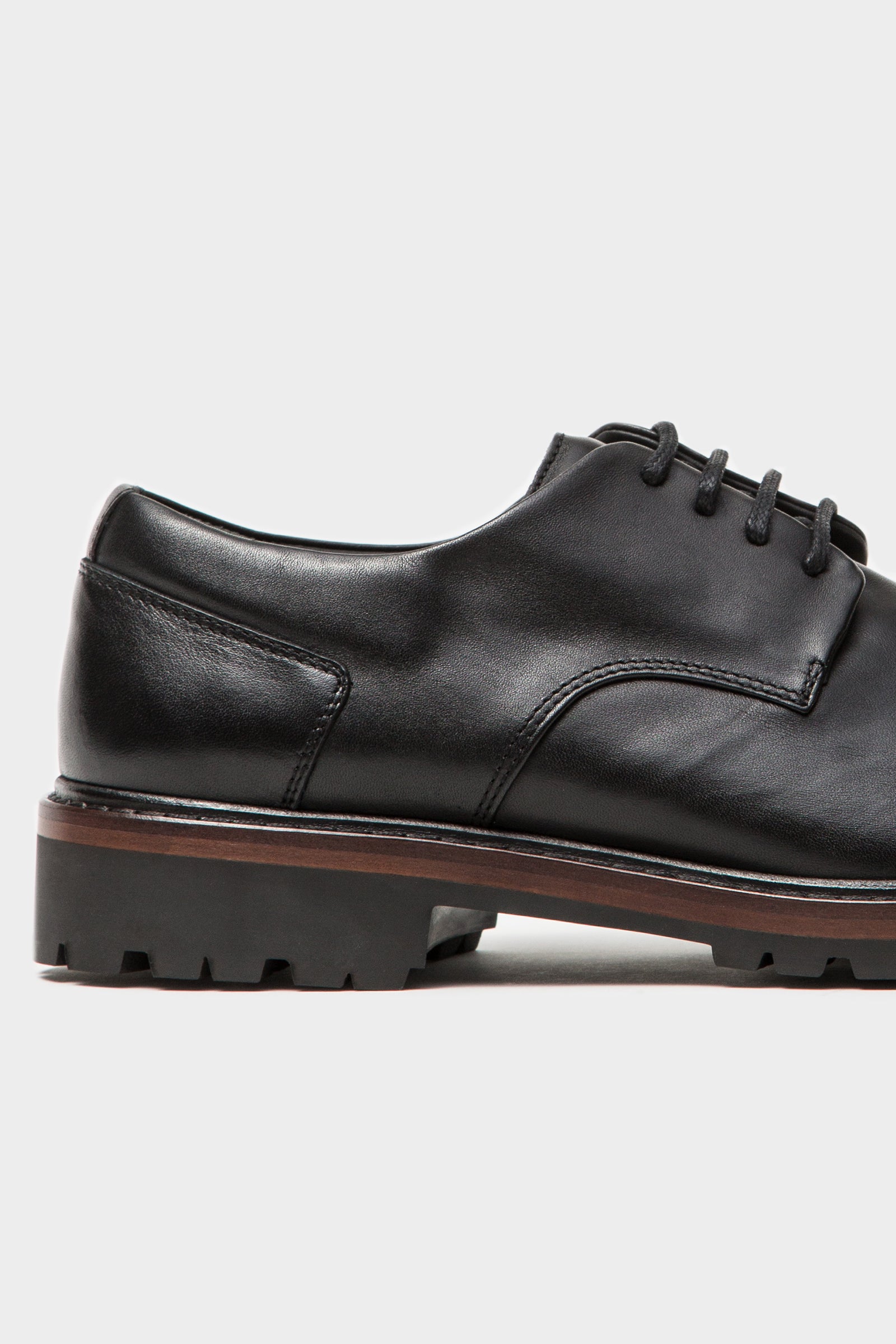 Davis Derby - Black Leather